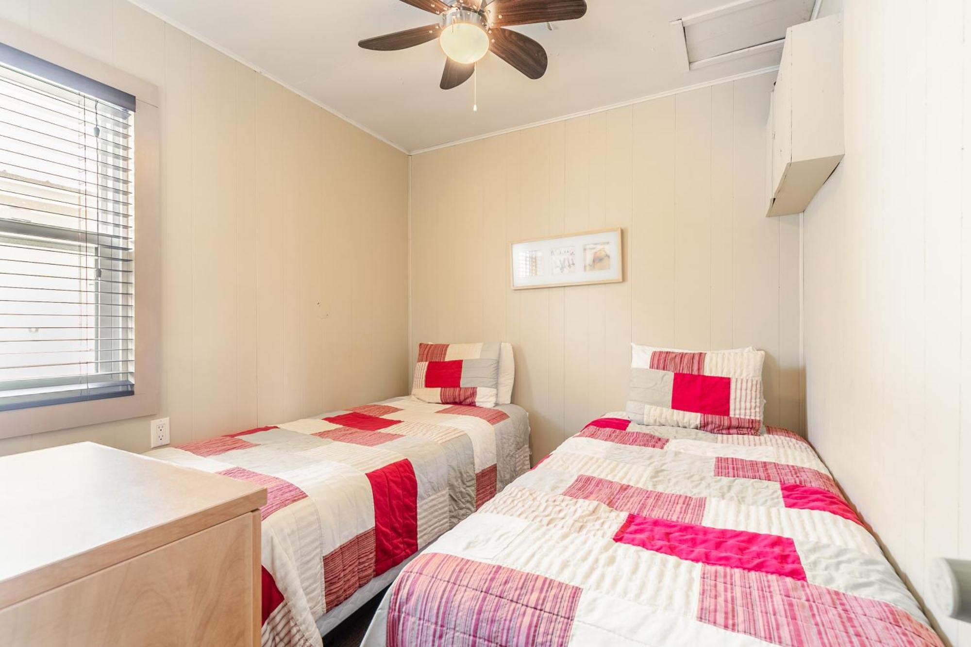 Bayside Cottage Rentals Port Rowan Ngoại thất bức ảnh